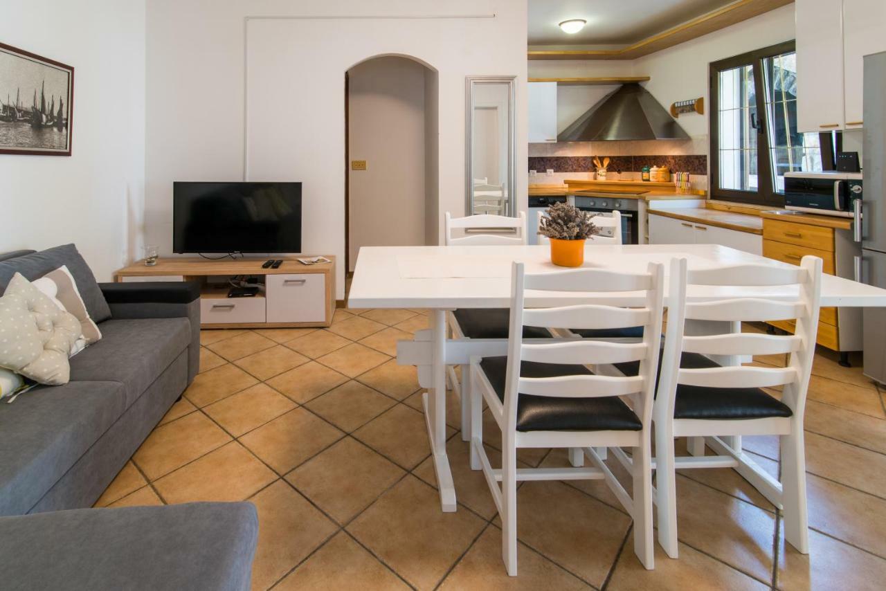 Apartman Babic Krk Town Eksteriør billede